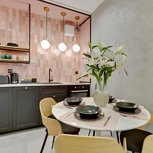 Aura Iii & Free Parking By Downtown , Danzig Polen